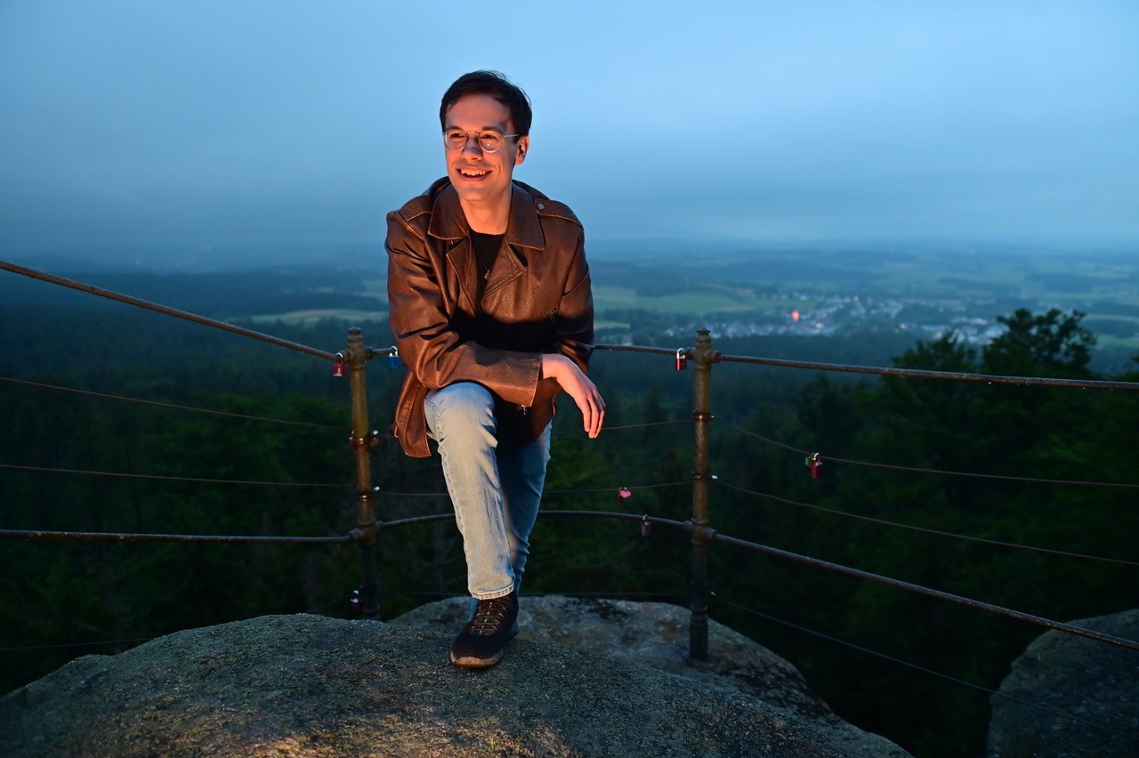 Leider haben wir keinen Alternativtext zu diesem Bild, aber wir arbeiten daran.